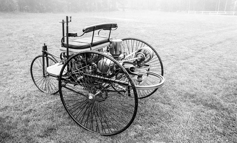 İlk icat edilen otomobil Motorwagen. Arabayı Kim Buldu?