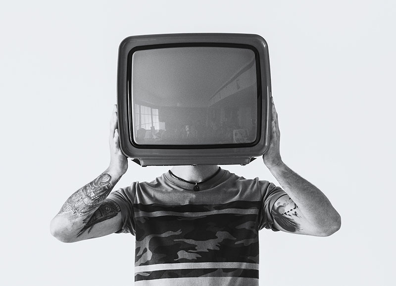 Televizyonu Kim Buldu?